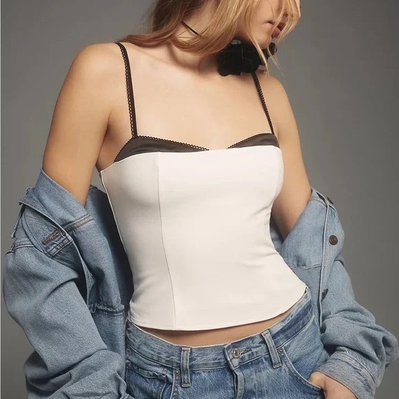 Reformation top - Picture 1 of 3